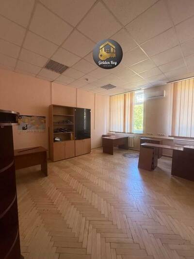 Здам довгостроково офісне приміщення Київ, Печерський, Євгена Коновальця вул., 31