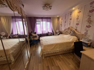 Продам 3-к квартиру Киев, Дарницкий, Ревуцкого ул., 19/1