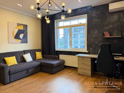 Продам 1-к квартиру Київ, Голосіївський, Михайла Максимовича вул., 24А