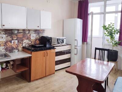 Продам 1-к квартиру Київ, Дарницький, Світла вул., 3д