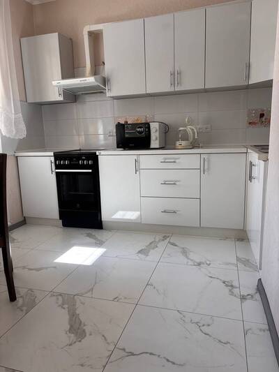 2-кімнатна квартира, Єлизавети Чавдар 4, Осокорки, панорамний вид, генератор, два озера поруч