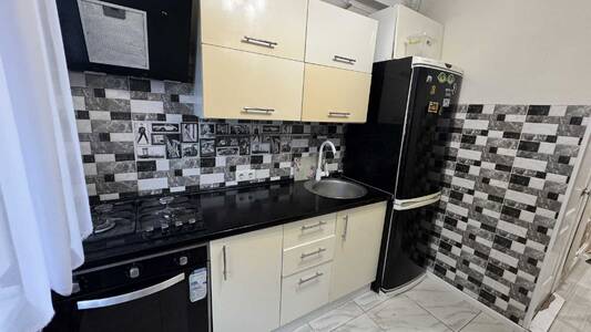 Продам 3-к квартиру Київ, Дніпровський, Тампере вул., 8Б