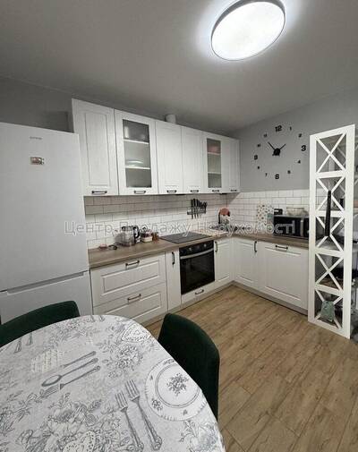 Продаж 2-кімн. квартири, 22/25 пов., 42 м², ЖК Південний квартал, Київ – комфорт та стиль у серці мі