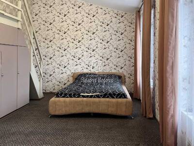 Продам 1-к квартиру Бориспільський, Бориспіль, Завокзальна, 7