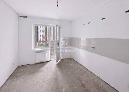 Продам 3-к квартиру Київ, Дарницький, Софії Русової вул., 3в