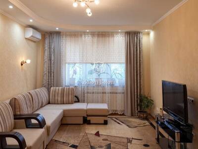 Продам 3-к квартиру Броварський, Бровари, Павла Чубинського вул., 3