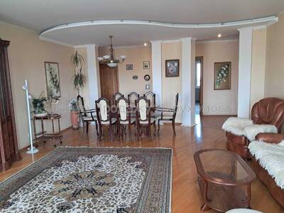 Продаж 4-кімн. квартири, 121 м², 11/24 эт., Київ – ваш новий просторий будинок!