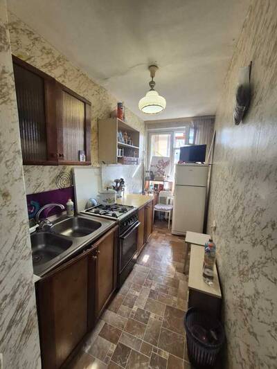 Продам 1-к квартиру Київ, Святошинський, Зодчих вул., 32