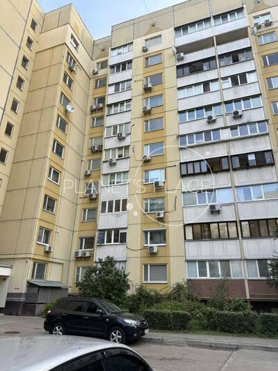 Продам 3-к квартиру Київ, Солом`янський, Івана Пулюя вул., 1