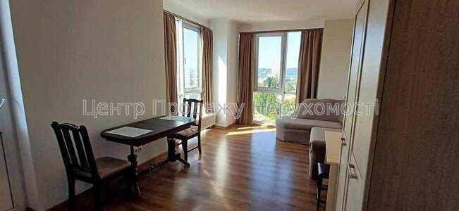 Продаж 1-кімн. квартири 45.7 м², 10/27 эт., Київ – чудовий вибір для життя та інвестицій!