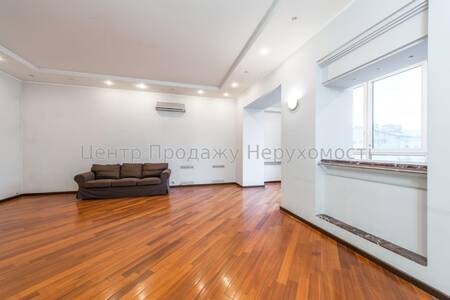 Продаж 4-кімн. квартири, 146 м², 3/3 поверх, Київ. Відмінна пропозиція!