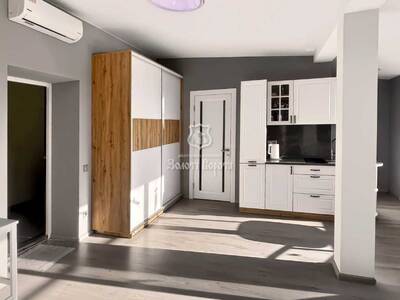 Продам 1-к квартиру Київ, Деснянський, Радистів вул., 34Е