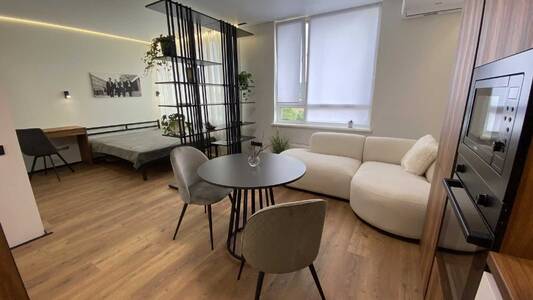 Продам 1-к квартиру Киев, Голосеевский, Братъев Шеметов ул., 10/8