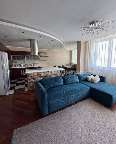 Продаж 5-кімн. квартири, 17/24 пов., 163 м², Київ – відмінне житло у центрі міста!