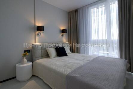 Продаж 1-кімн. квартири 41.6 м² на 15 пов. у ЖК 4U, Київ!
