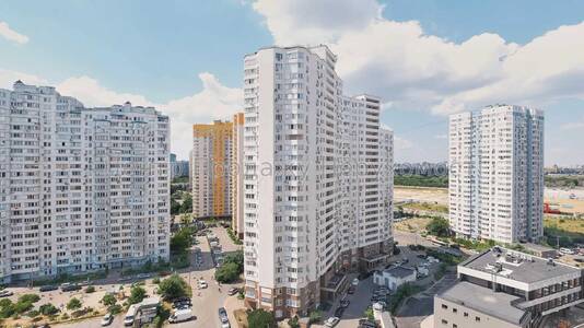 Продаж 3-кімн. квартири, 17/25 эт., 120 м², Київ — чудовий вибір для життя та інвестицій!