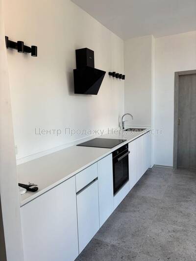 Продаж 1-кімн. квартири 33.5 м², Київ, 6/8 пов.