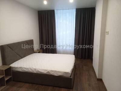 Квартира 1-кімн., 44 м² в ЖК Варшавський, Київ, продаж