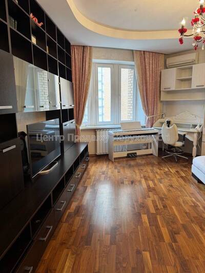 Продаж 2-кімн квартири 80 м², Київ, 6/7 поверх - ідеальний вибір для вашого комфорту!