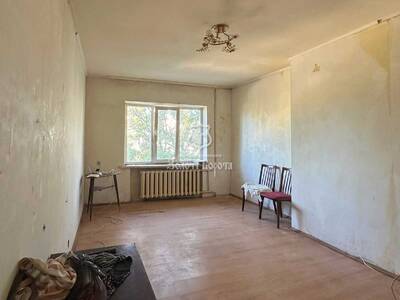 Продам 1-к квартиру Київ, Святошинський, Мрії вул., 7а