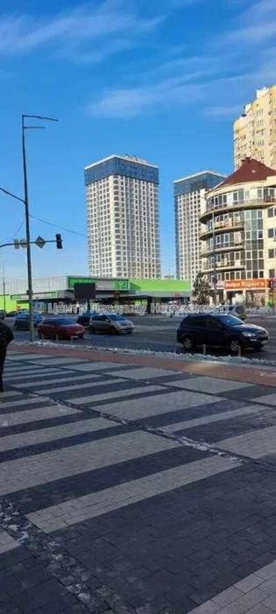 Продаж 2-кімн. квартири 63.9 м² Київ ЖК Урловський