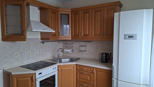 Продам 3-к квартиру Киев, Деснянский, Владимира Маяковского просп., 3а