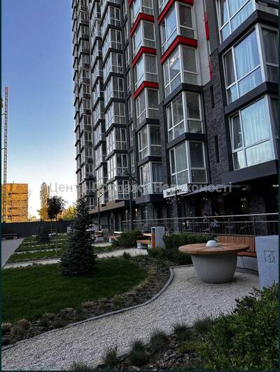 Продаж 1-кімн. квартири 25.4 м², ЖК 4U, Київ, 5/27 пов. Чудове житло!