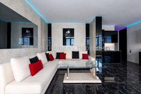Продаж 3-кімн. кв. 106 м², поверх 27/31, ЖК Jack House, Київ – комфорт та стиль у центрі міста!