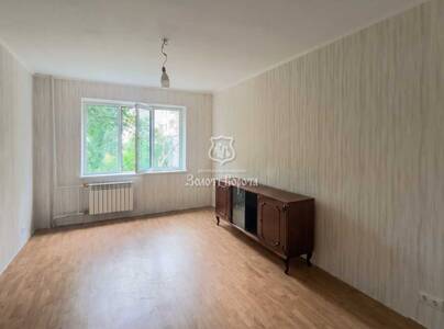Продам 3-к квартиру Київ, Шевченківський, Татарська вул., 38