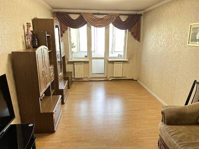 Продам 3-к квартиру Київ, Шевченківський, Борщагівська вул., 4