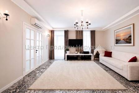 Продаж 2-кімн. квартири 68.6 м², 4/9 пов., ЖК Британський Квартал, Київ!