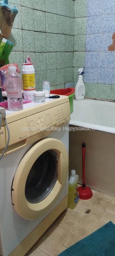 Продаж 2-кімн. кв., 52 м², 9/9 пов., Київ – відмінне житло за вигідною ціною!