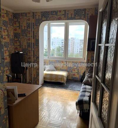 Продаж 3-кімн. кв. 7/9, 69.2 м² у Києві — комфорт та зручність у центрі!
