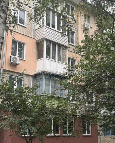 Продаж 2-кімн. квартири, 3/5 пов., 38.3 м², Київ – чудовий варіант для життя!