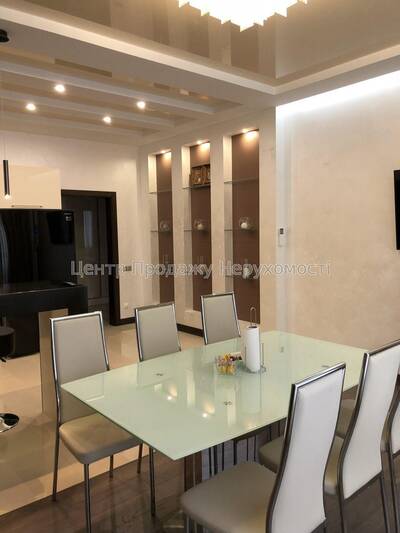 Продаж 2-кімн. квартири 103 м², 12/23 пов., ЖК RiverStone, Київ.