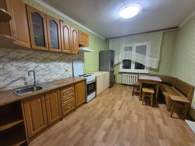 Здам 3х кімн на вул.Милославська.12