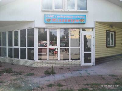 Здам довгостроково торгову площу Київ, Деснянський, Братиславська вул., 14Б