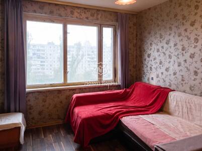 Продам 3-к квартиру Київ, Оболонський, Маршала Малиновського вул., 28А