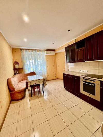 Продам 2-к квартиру Київ, Оболонський, Маршала Тимошенка вул., 13а