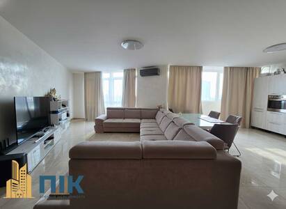 Продам 3-к квартиру Киев, Оболонский, Героев Сталинграда просп., 2д