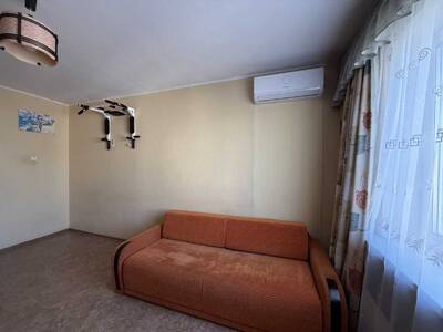 Продам 3-к квартиру Броварський, Бровари, Симона Петлюри, 17А
