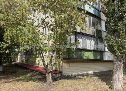 Продаж 2-кімн. квартири, 48 м², 1/5 поверх, Київ. Відмінне розташування!