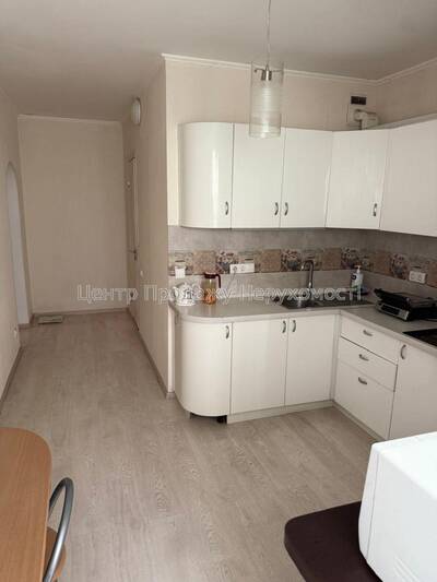 Продаж 1-кімн. квартири, 42 м², 4/16 пов., Київ – чудовий вибір для життя!
