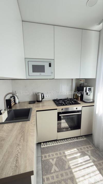 Продаж 2-кімн. квартири, 53м², 6/9 поверх, Київ – зручне житло у хорошому районі!