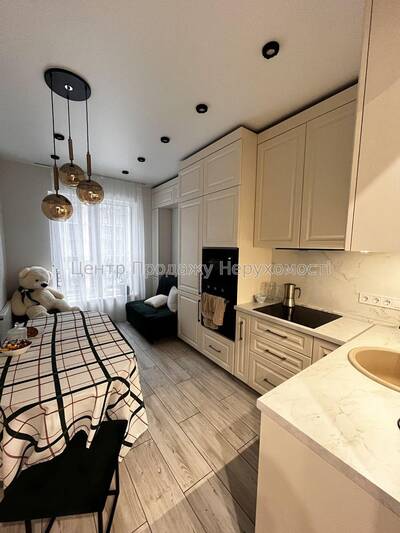 Продаж 1-кімн квартири, 45 м², 3/16 пов, ЖК Кришталеві джерела, Київ!