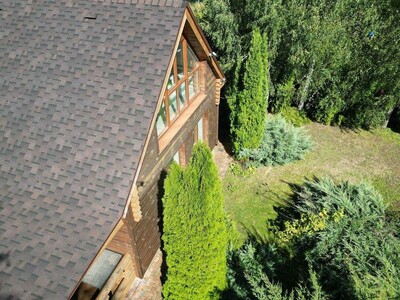 Продаж сучасного будинку в мальовничому місці