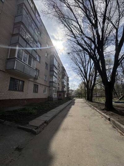 Продам 3-к квартиру Чернігів, Деснянський, Доценко, 25в