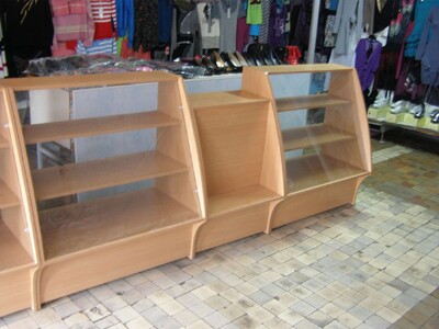 Вітрина торгова універсальна, розрахунковий прилавок. Доставка по Україні