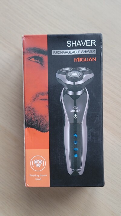Електробритва чоловіча, 4d shaver