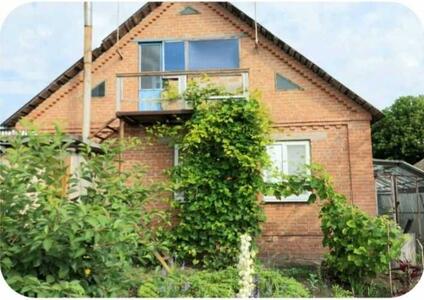 Будинок зі своїм озером в 10 км від Полтави!